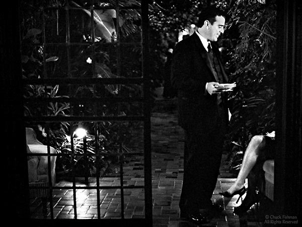 Cocktail Hour : Wedding Potpourri B&W : New York Wedding Photographer | Chuck Fishman Photographer | Documentary Photojournalistic Black and White  Wedding Photojournalism