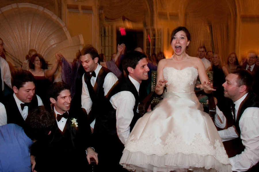 Mariko and Jeff : Wedding Potpourri Color : New York Wedding Photographer | Chuck Fishman Photographer | Documentary Photojournalistic Black and White  Wedding Photojournalism