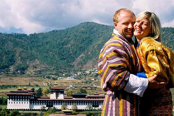Kingdom of Bhutan : Wedding Potpourri Color : New York Wedding Photographer | Chuck Fishman Photographer | Documentary Photojournalistic Black and White  Wedding Photojournalism