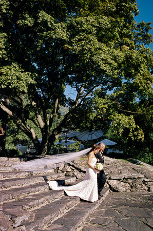 Hudson Valley : Wedding Potpourri Color : New York Wedding Photographer | Chuck Fishman Photographer | Documentary Photojournalistic Black and White  Wedding Photojournalism